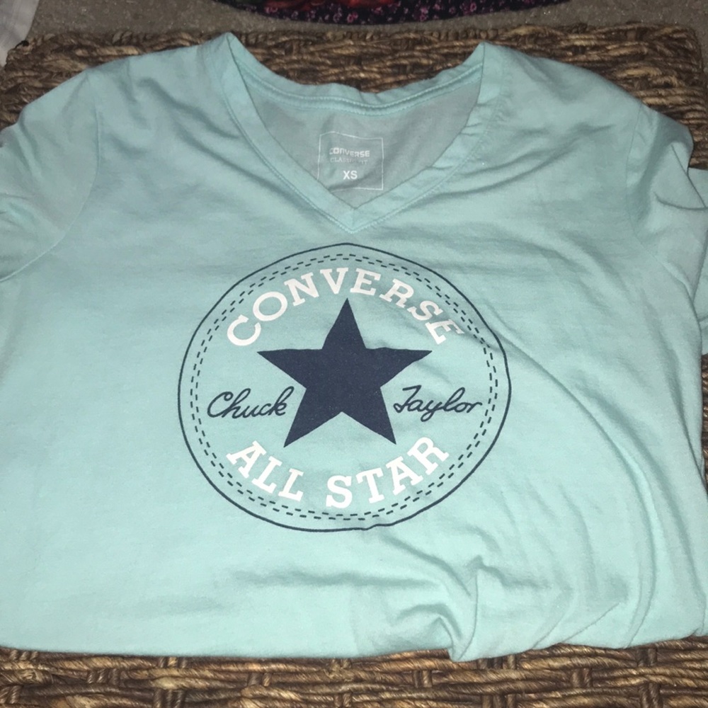 Converse tee